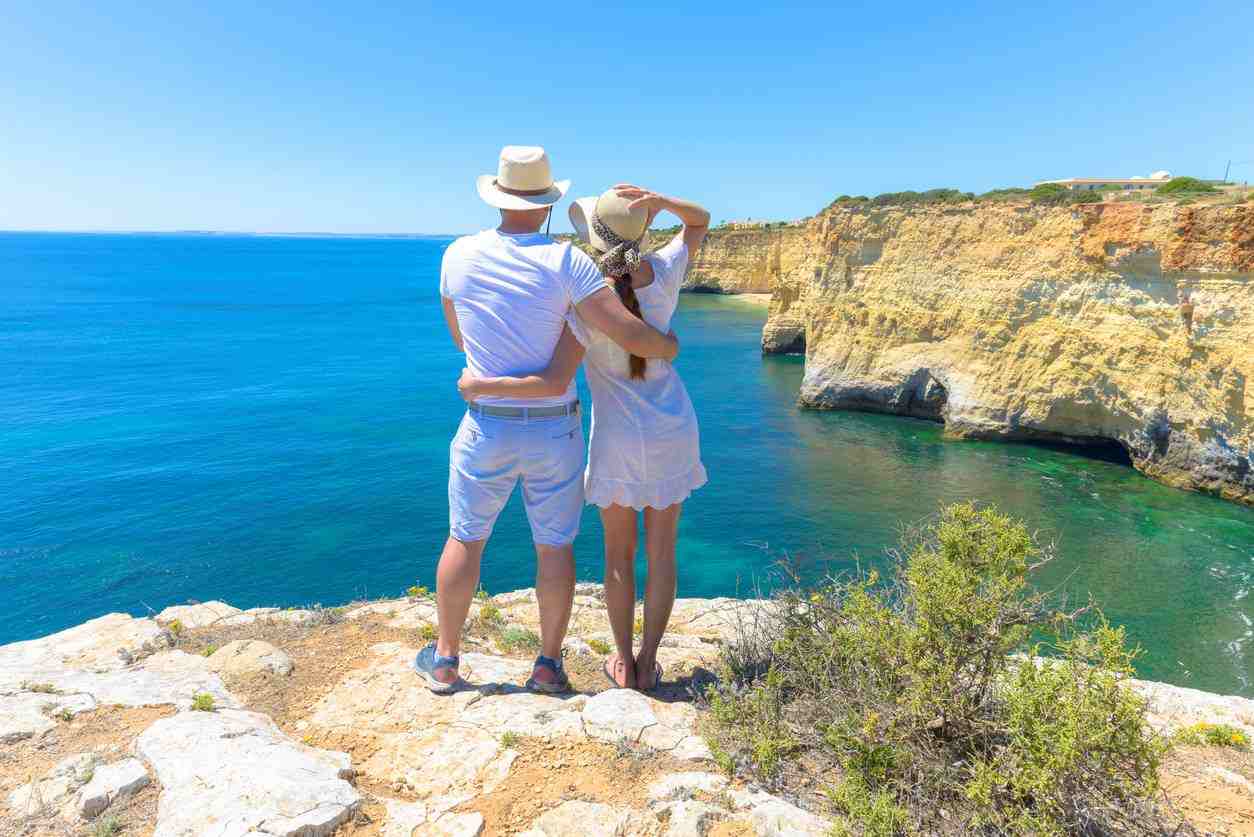 5 Reasons Why Portugal is the Perfect Place to Retire